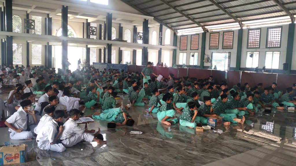 Jalankan Proses Regenerasi. PK. IPNU-IPPNU MTs. Tarbiyatut Tholabah gelar Makesta.