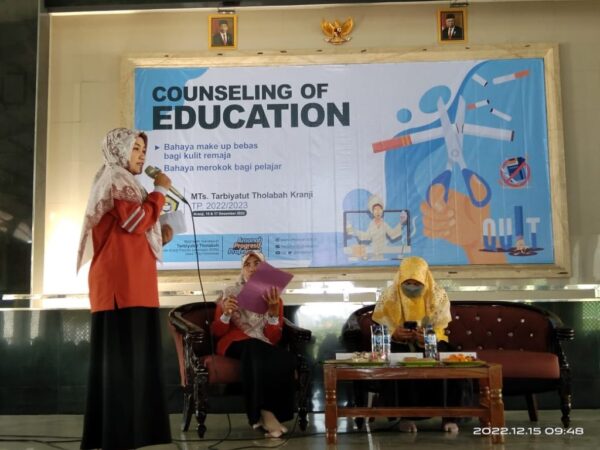 Counseling of Education #1: Siswi MTs. Tarbiyatut Tholabah Semakin Sadar Dampak Negatif Mekap.